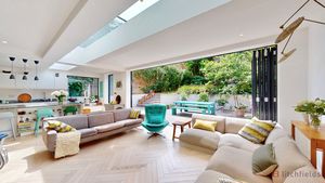 family area- click for photo gallery